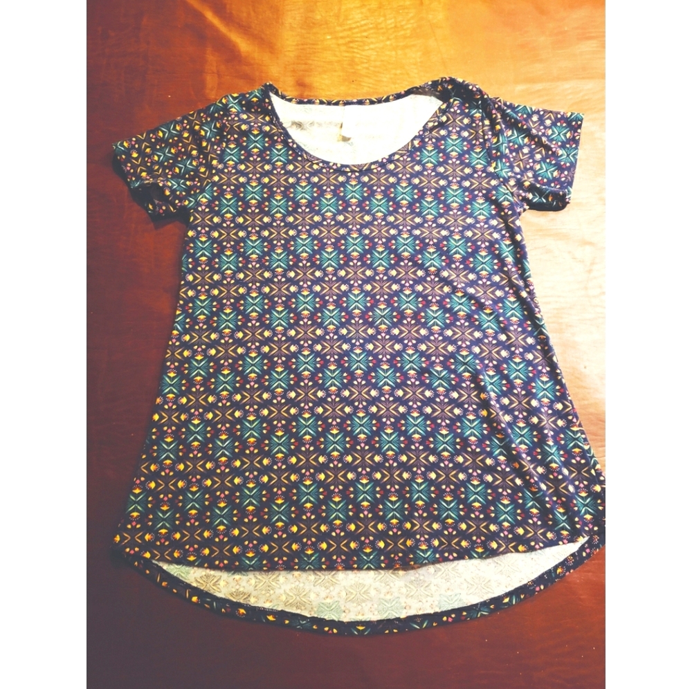 🏵 Lularoe Perfect T 🏵